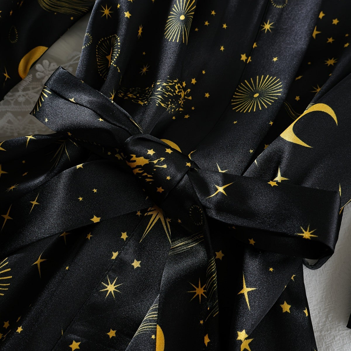 Wholesale European and American Style Imitation Silk Nightgown Black Homewear Four-Piece Set Fashionable Comfortable Lace Trim Pajama Set for Women