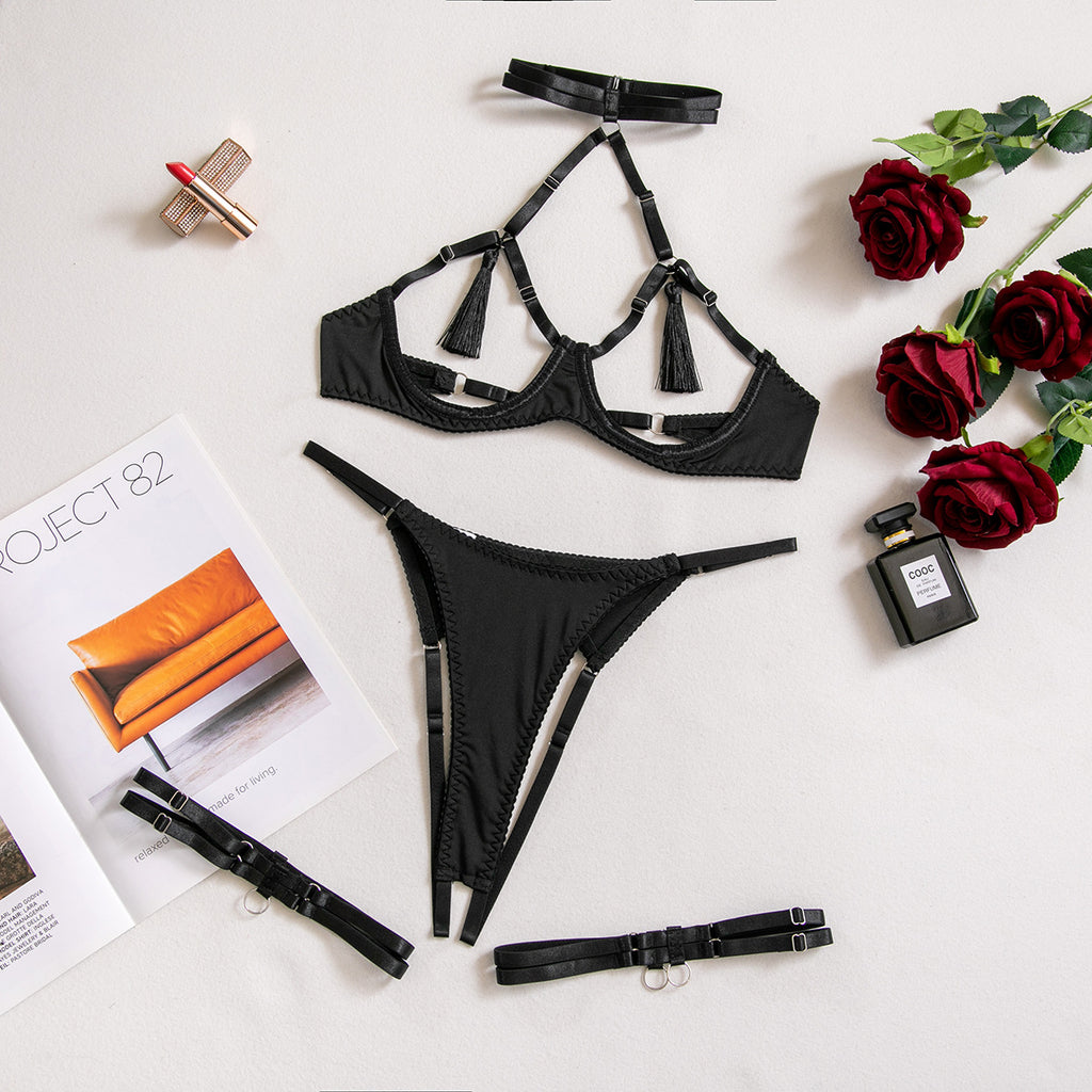 Women's Sexy Hollow Out Chest-Exposing Tassel Lingerie Set, Tempting Halter Neck Open-Crotch Lingerie