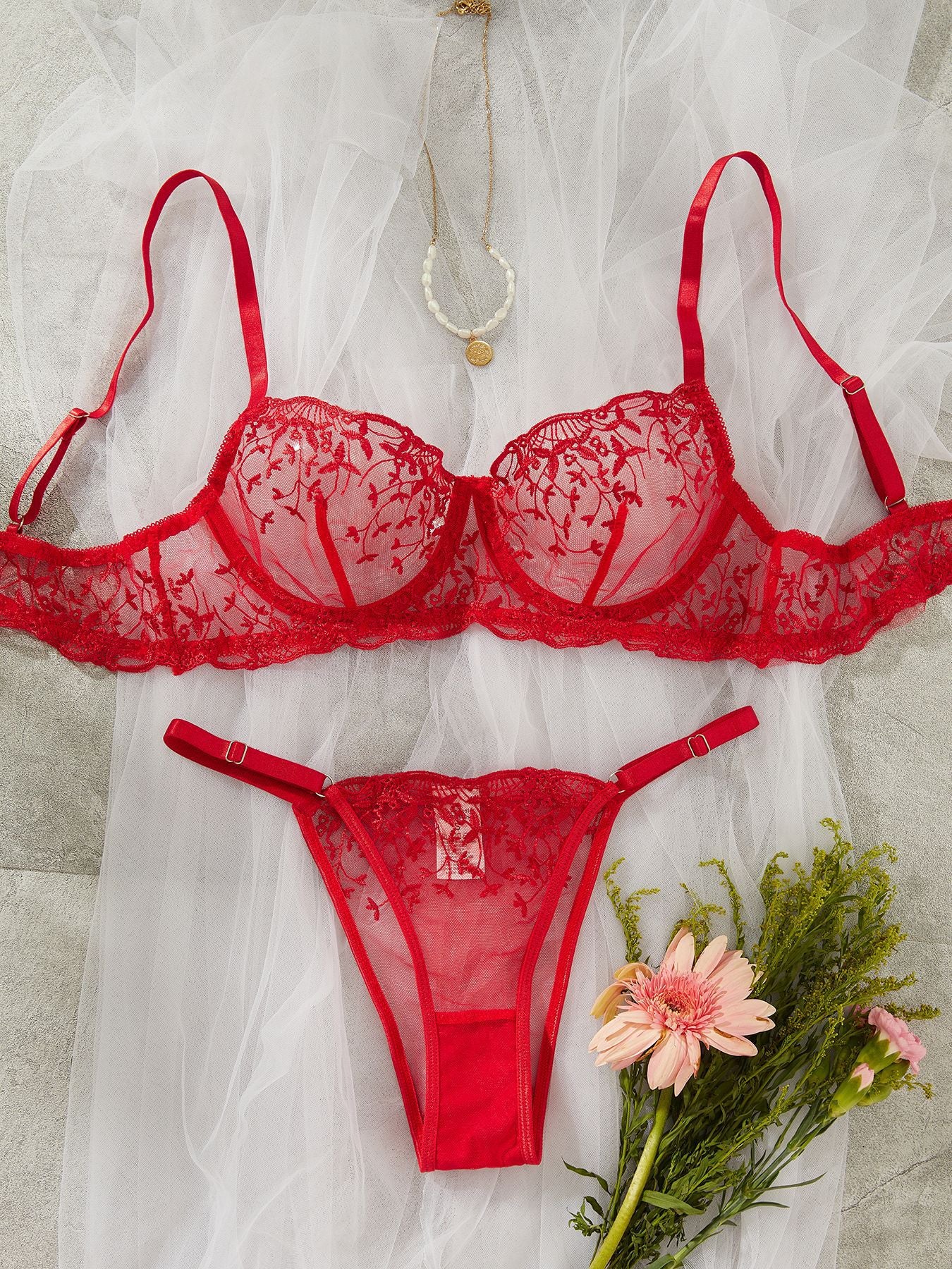 Sexy lingerie with embroidery, pure and seductive see - through erotic set for women