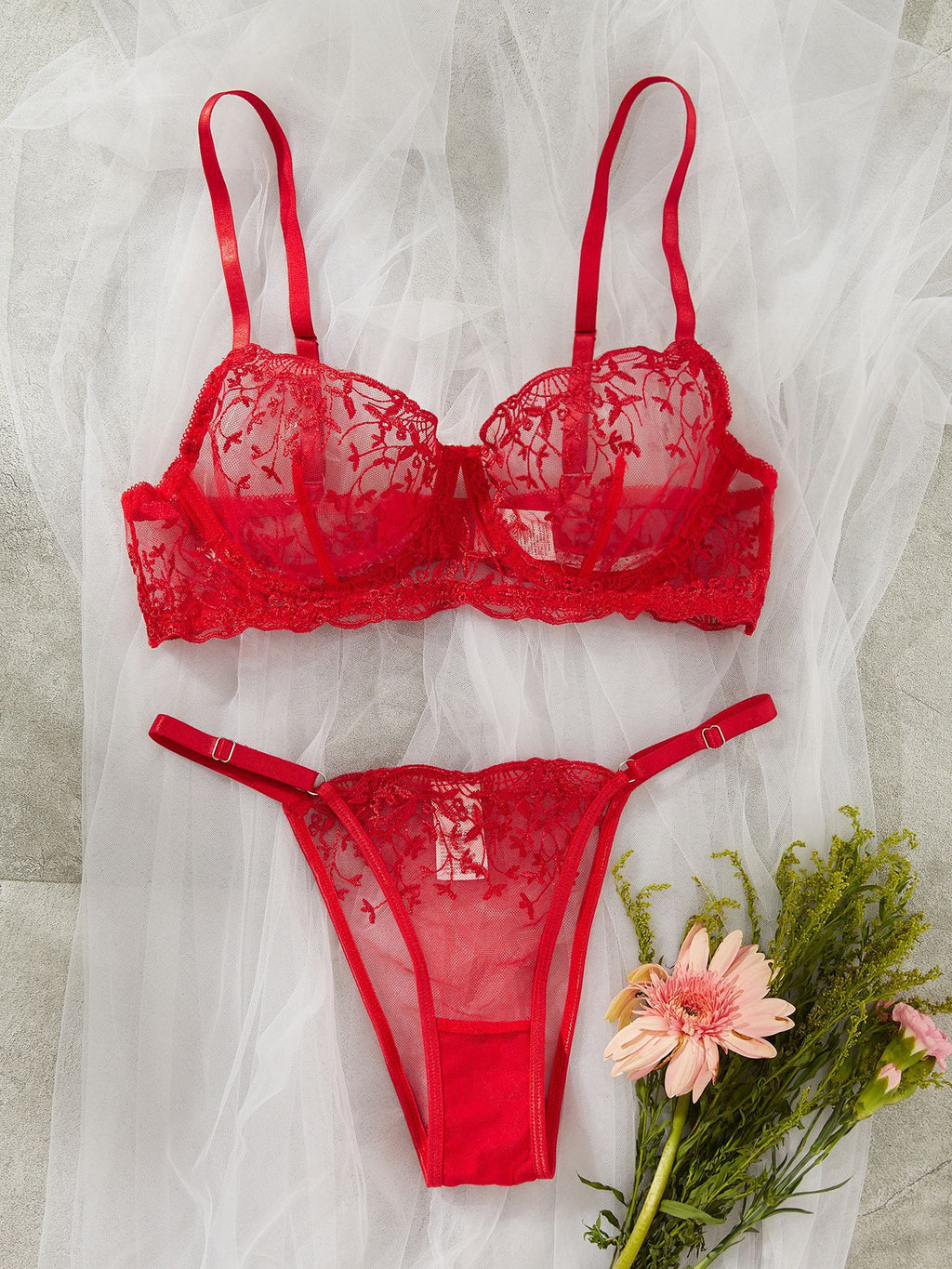 Sexy lingerie with embroidery, pure and seductive see - through erotic set for women